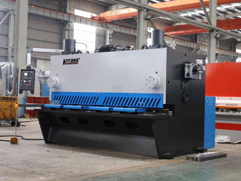 Krrass CNC guillotine shearing machine