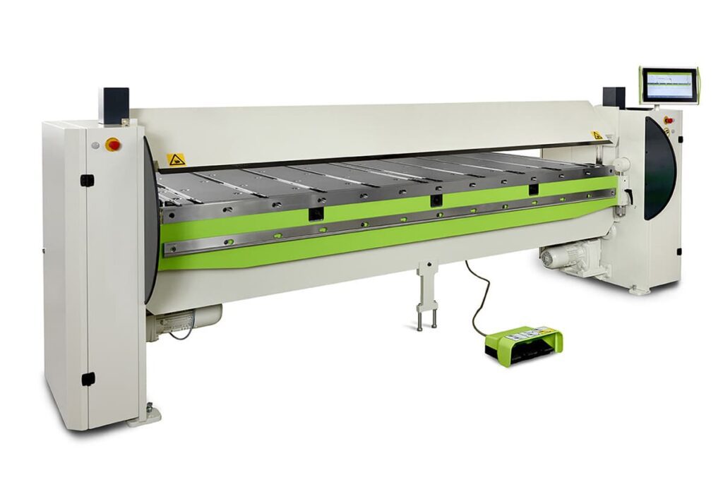 What Is the Difference Between Folding Machine and Press Brake