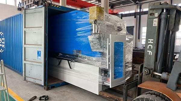 USA-MB8-175T4000 CNC Press Brake (2)